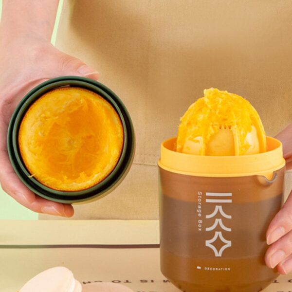 Mini Portable Manual Citrus Juicer - Image 3